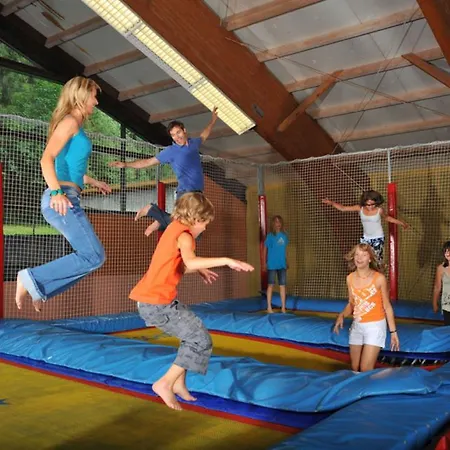 松佳斯坦家庭酒店 4*